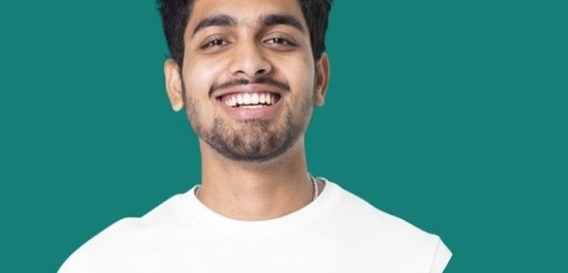 Customer persona photo, representing the HiFi Bridge fintech case study